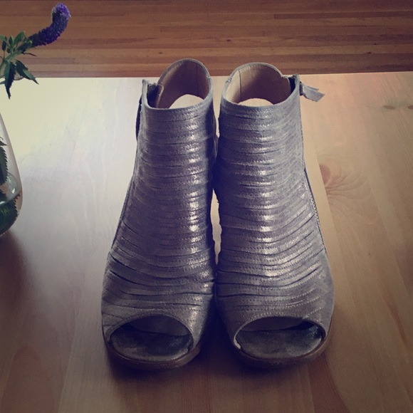 Paul Green Shoes - Paul Green Cayanne Sandals 5.5